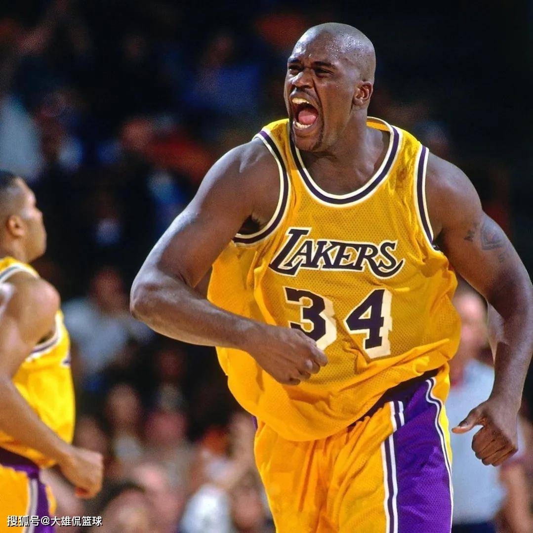 金球奖&FIFA最佳对比：近十年6次相同，梅西莱万争议大（金球奖与FIFA最佳盘点：近十年6度重合，梅西与莱万成争议焦点）