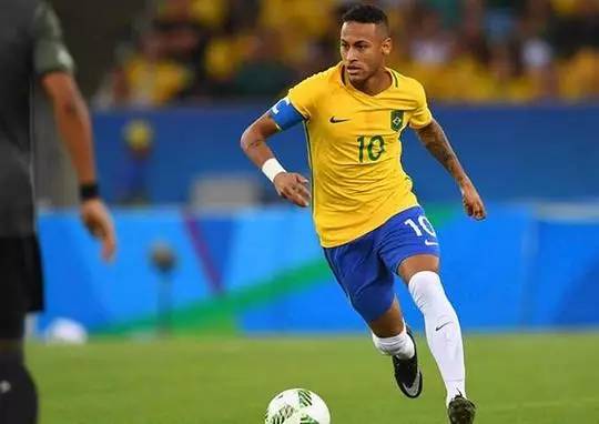 U15联赛15天内踢7场，英超代表：这种踢法，风险大于回报（U15联赛两周踢7场，英超代表：风险胜于收益）