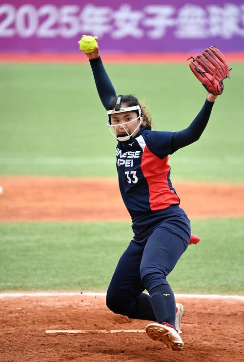 周末与凯塞多的对位？赖斯：我们是不同位置，我对他充满敬意（周末会与凯塞多对位？赖斯：位置不同，我十分尊重他）