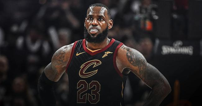 热议U22国足胜韩国：拜合拉木得看怎么用；韩国像大学生队（U22国足击败韩国引热议：拜合拉木用法成焦点，韩国踢得像大学生队）