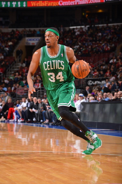 “混合脸谱”挑战来袭🔥是什么照片让小图拉姆笑出屏...（混合脸谱挑战刷屏🔥哪张照片让小图拉姆笑出屏幕？）