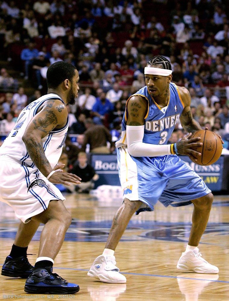 加兰谈带伤出战：我拿了那么多钱就该这么做，而且我爱篮球（加兰谈带伤上阵：高薪在身责无旁贷，我热爱篮球）